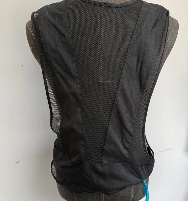 Chaleco con aire acondicionado de tubo de v&oacute;rtice frente a soluciones de refrigeraci&oacute;n tradicionales: &iquest;Qu&eacute; lo hace diferente?