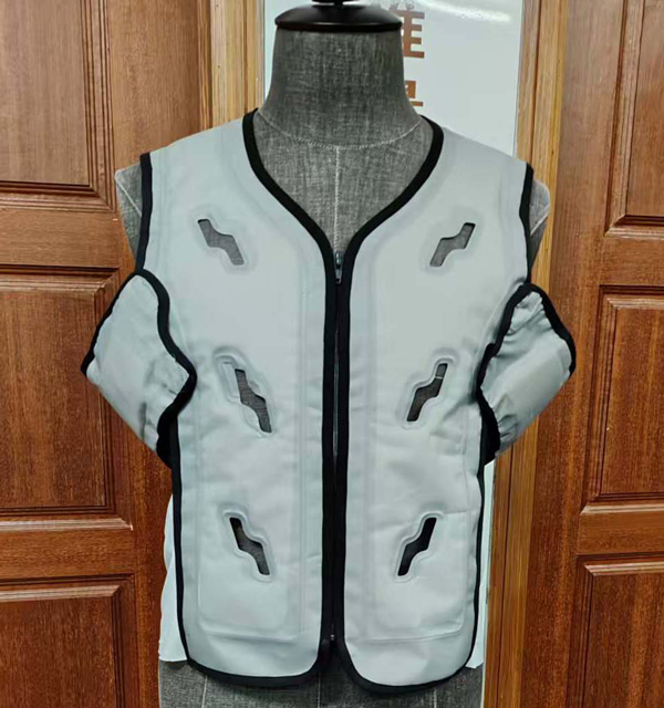 Ropa de refrigeración Senjoy de TPU con circulación de agua, bomba silenciosa, ajuste ajustable, con fuente de alimentación portátil, para trabajo al aire libre.