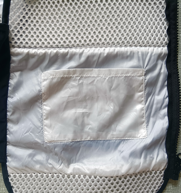 Pegamento condensado que enfr&iacute;a la ropa