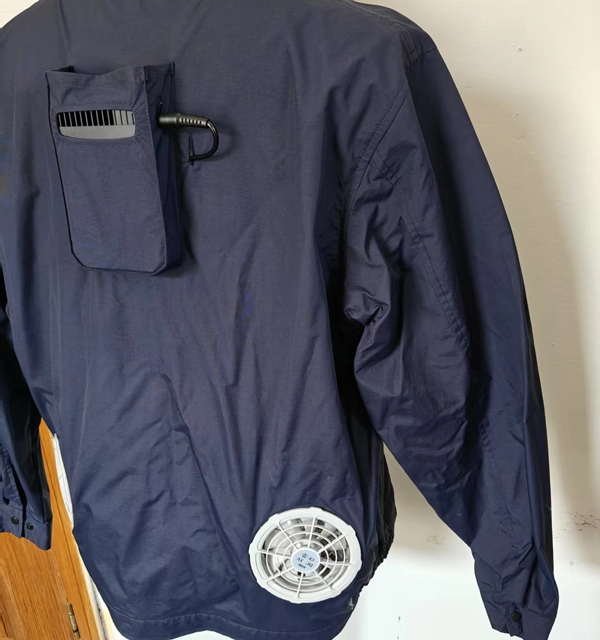 Todo lo que necesitas saber sobre la ropa de refrigeraci&oacute;n para semiconductores.